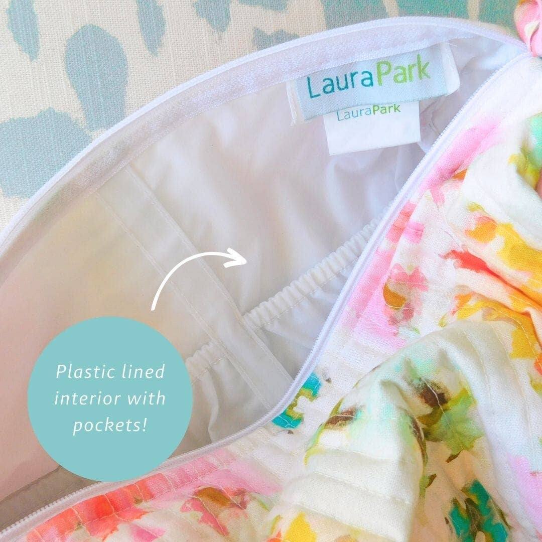 Antigua Smile || Large || Cosmetic Bag